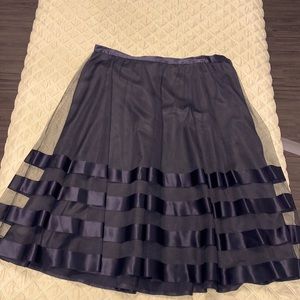 Cute black skirt